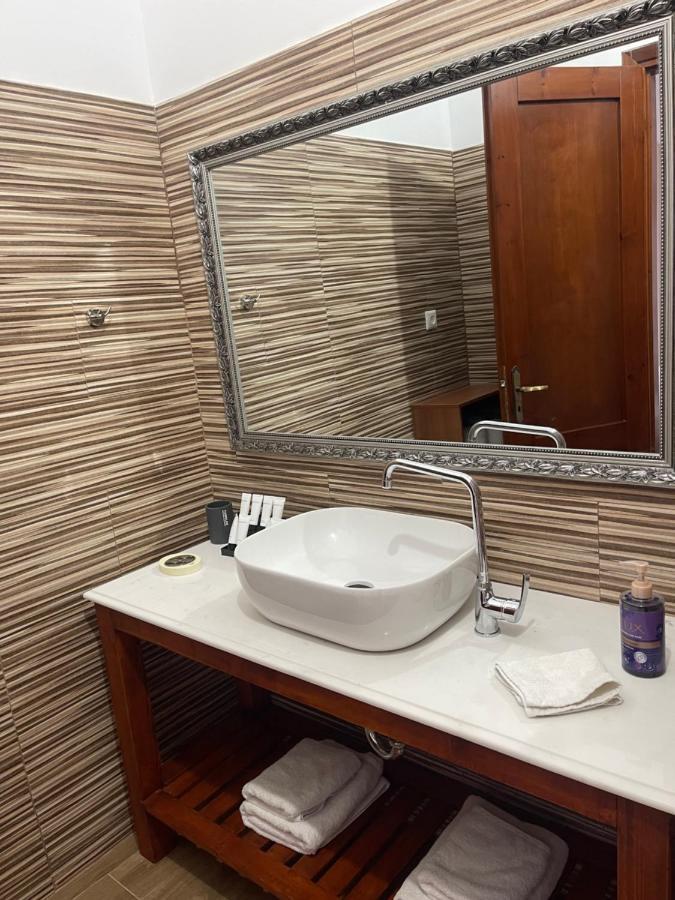 Aphaias Apartments Aegina Kültér fotó